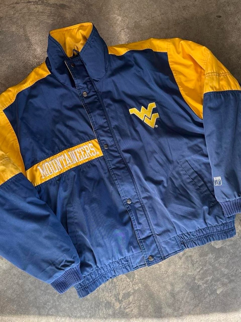 Vintage 90s LOGO 7 West Virginia Mountaineers Starter Sports Jacket